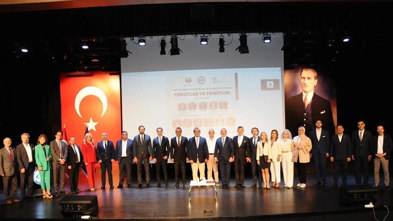 ABD pazarına giriş stratejileri paneli Çorlu'da yapıldı
