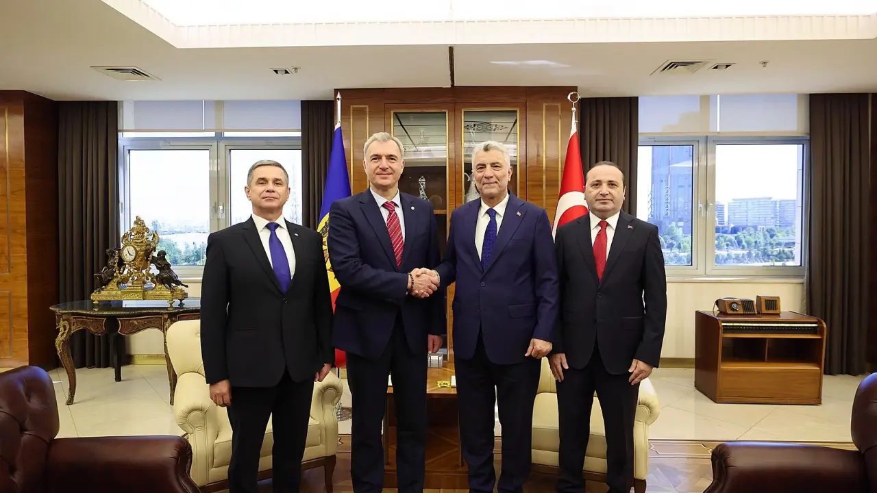 Bakan Bolat: Türkiye-Moldova savunma sanayii iş birliği için kararlı adımlar atıyoruz