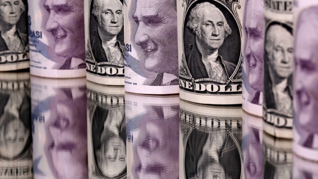 Carry trade pozisyonları, savaş sonrası en yüksek seviyeye ulaştı
