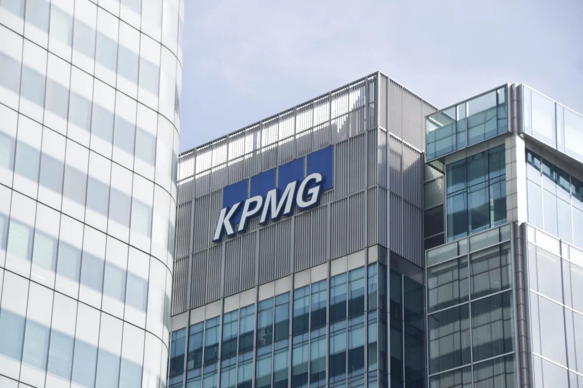 FRC, KPMG ve John Wood Group'un finansal raporlamasını inceliyor
