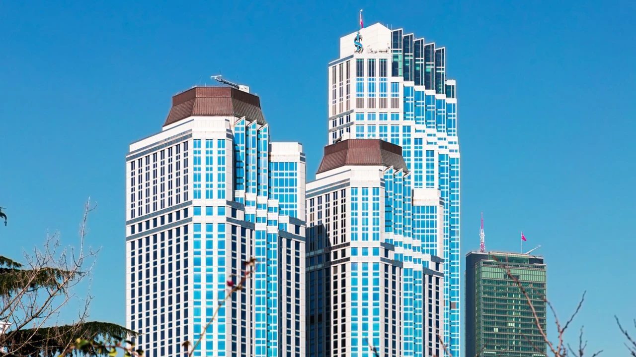 İş Bankası ikinci çeyrekte 9,6 milyar TL net kar açıkladı