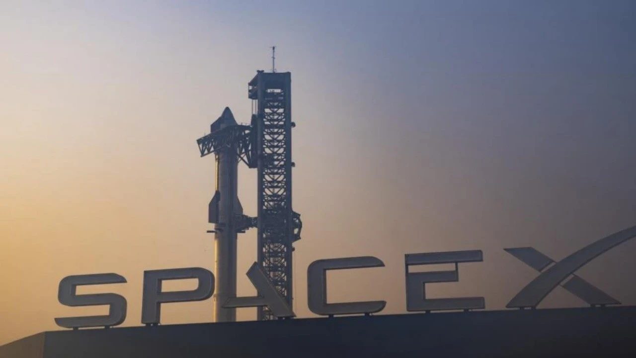SpaceX, gelirini yüzde 92 artırdı ama zarar yazdı