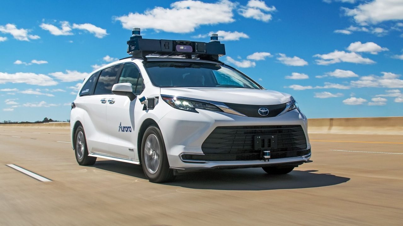 Toyota, 2028'de otonom sürüş teknolojisini ticarileştirecek