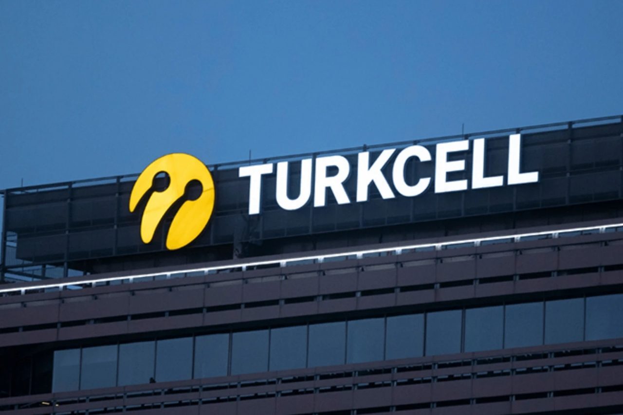 Turkcell, ikinci çeyrekte 5,2 milyar TL kar elde etti