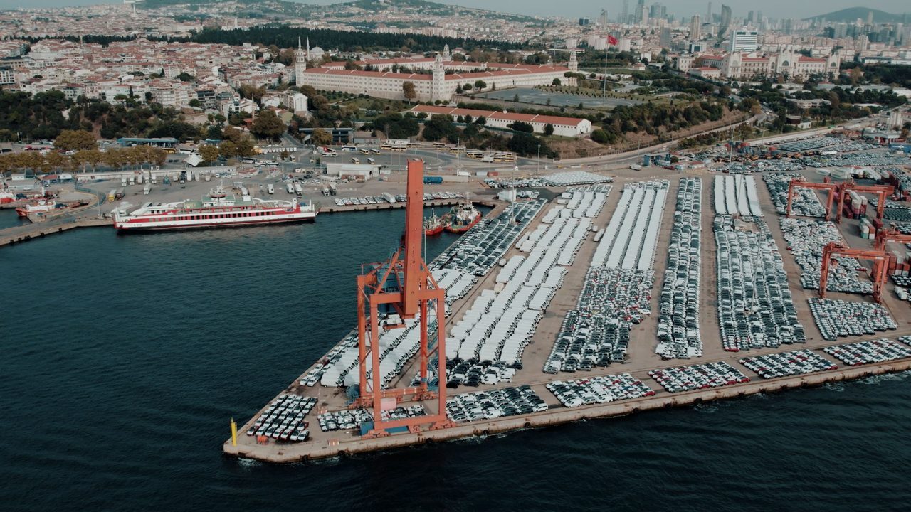 Türkiye'nin otomotiv ihracatı 2026'da 41,5 milyar dolara ulaştı