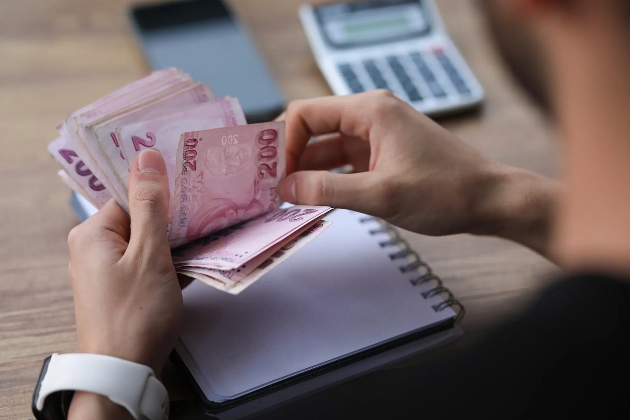 Yarı zamanlı sözleşmeli personele emeklilik prim telafisi hakkı geliyor