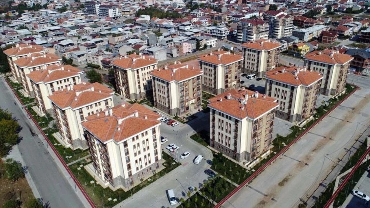 OVP kapsamında sosyal konut yatırımları yüzde 150 artırılacak
